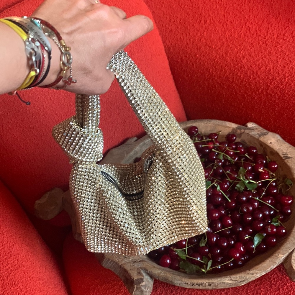 Knotty Summer Dazzles